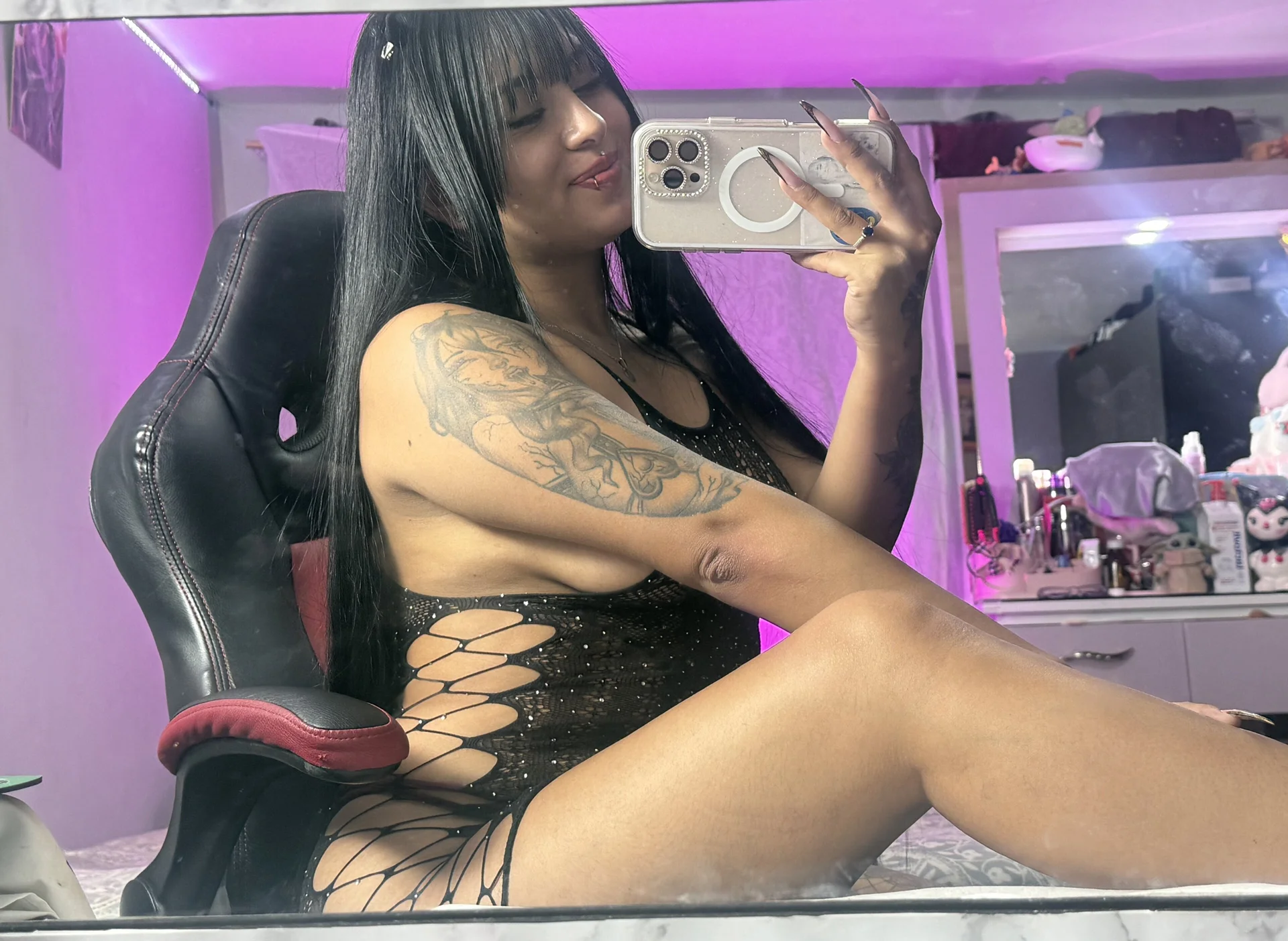 XXX Porn Photo of Nude Miss_scarllet_ 12