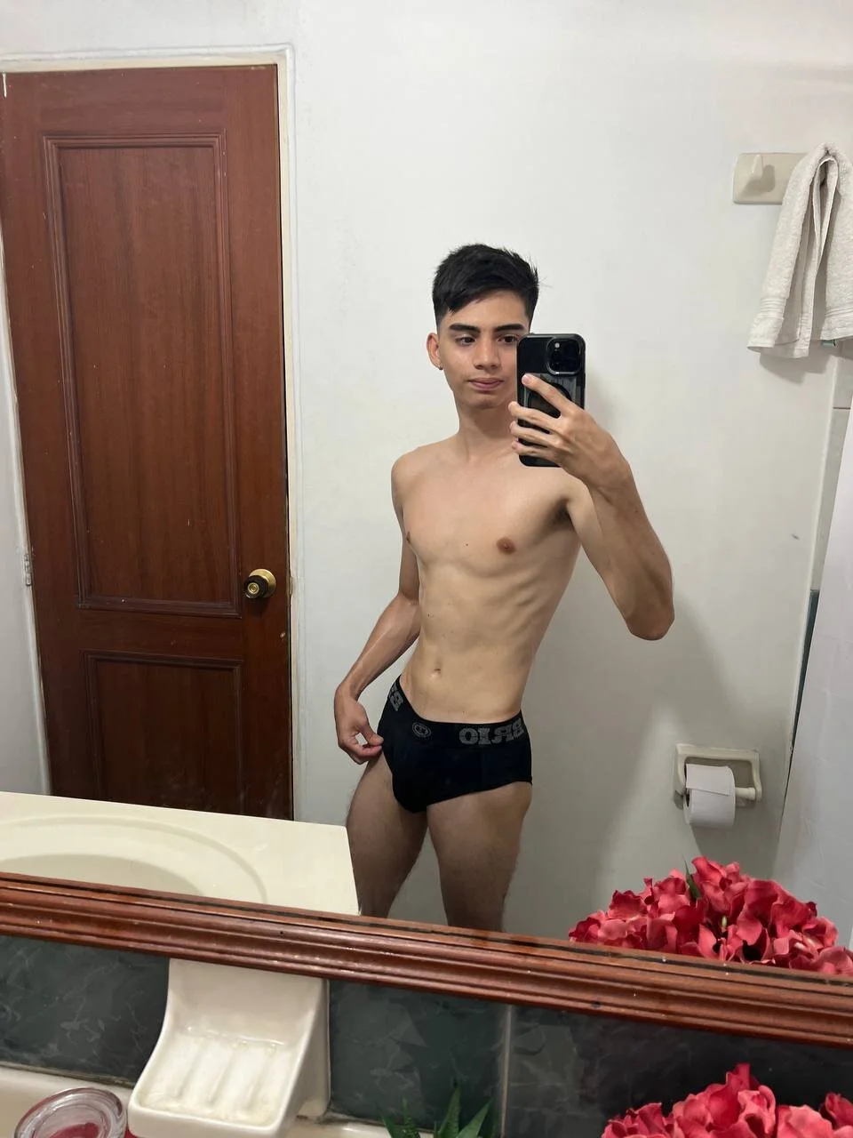 XXX Porn Photo of Nude chris_carterr 8