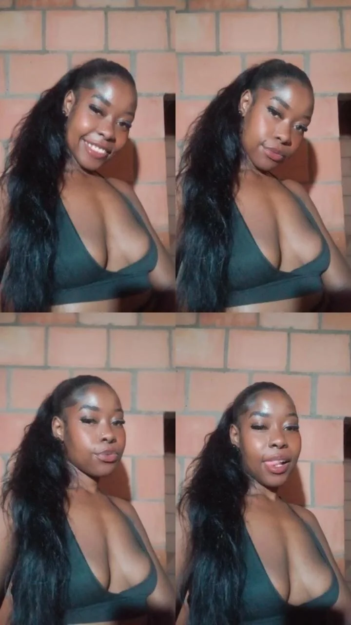 XXX Porn Photo of Nude AgathaaSamss 11