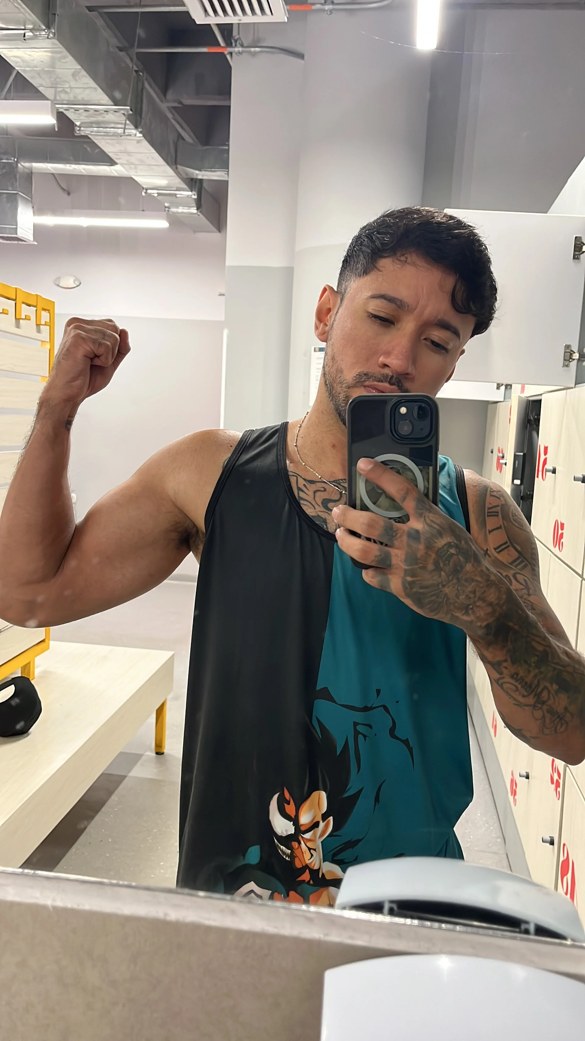 XXX Porn Photo of Nude dereck_karter 4