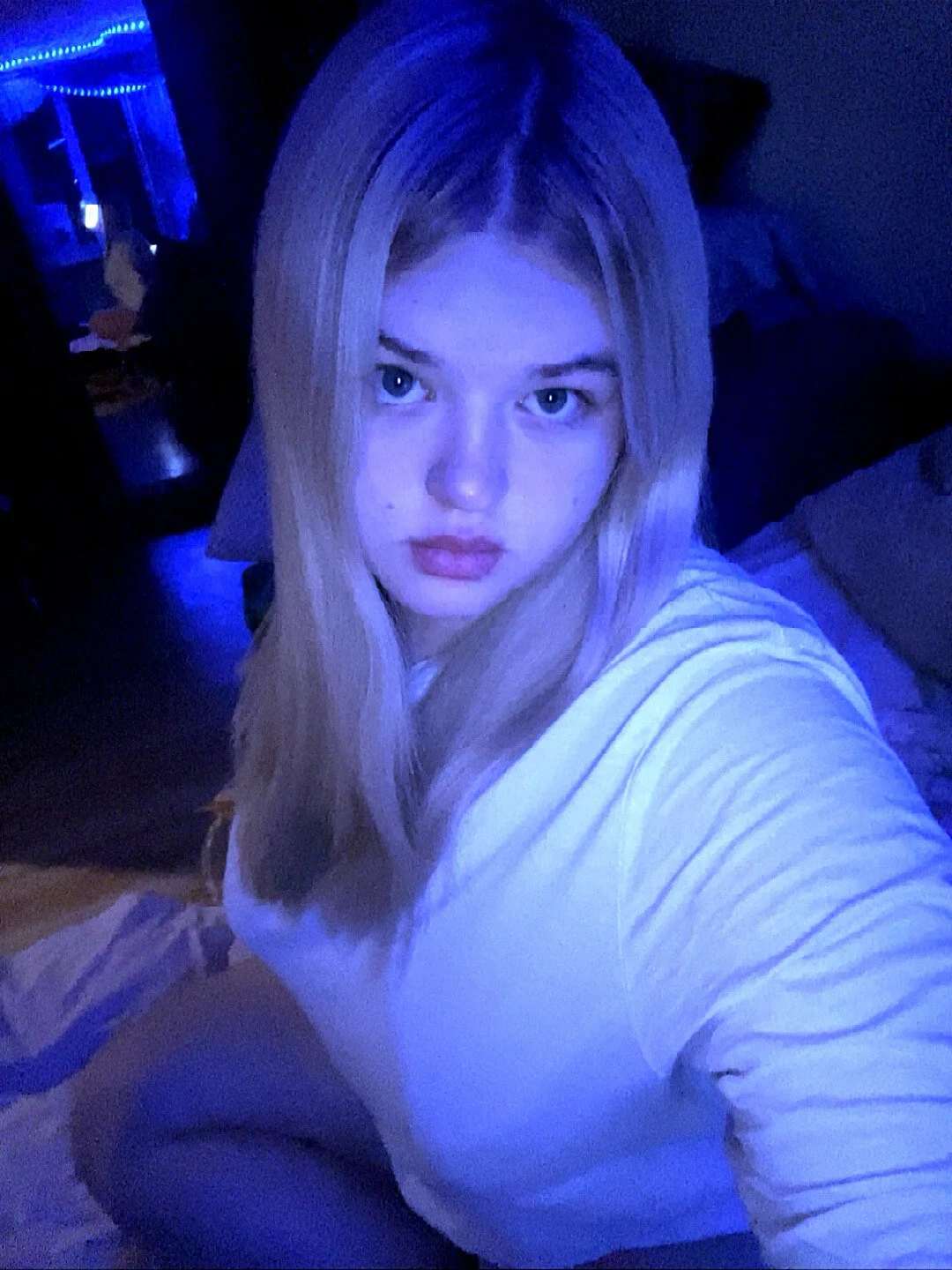 XXX Porn Photo of Nude Fieriya_strip 3