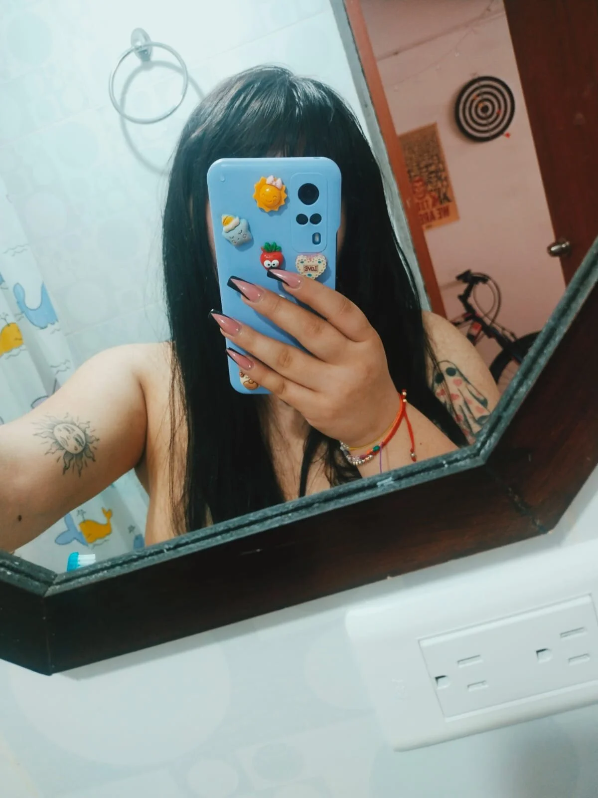XXX Porn Photo of Nude limoncito_blossom 63