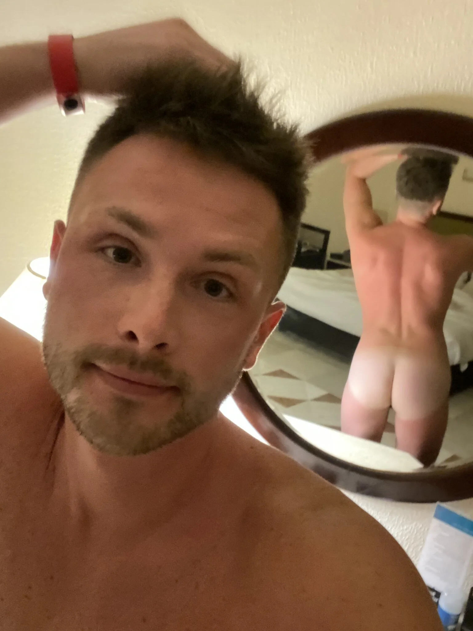 XXX Porn Photo of Nude MartinBrandon 33