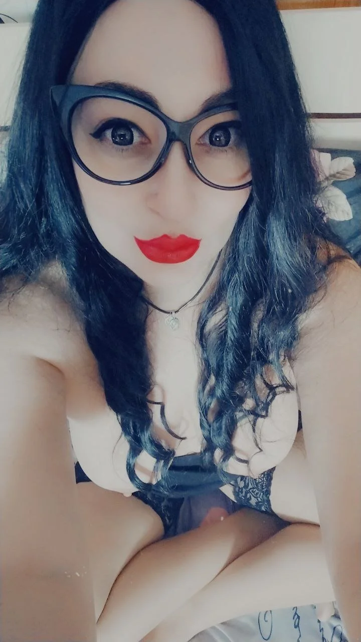 XXX Porn Photo of Nude M_I_L_F_A 2