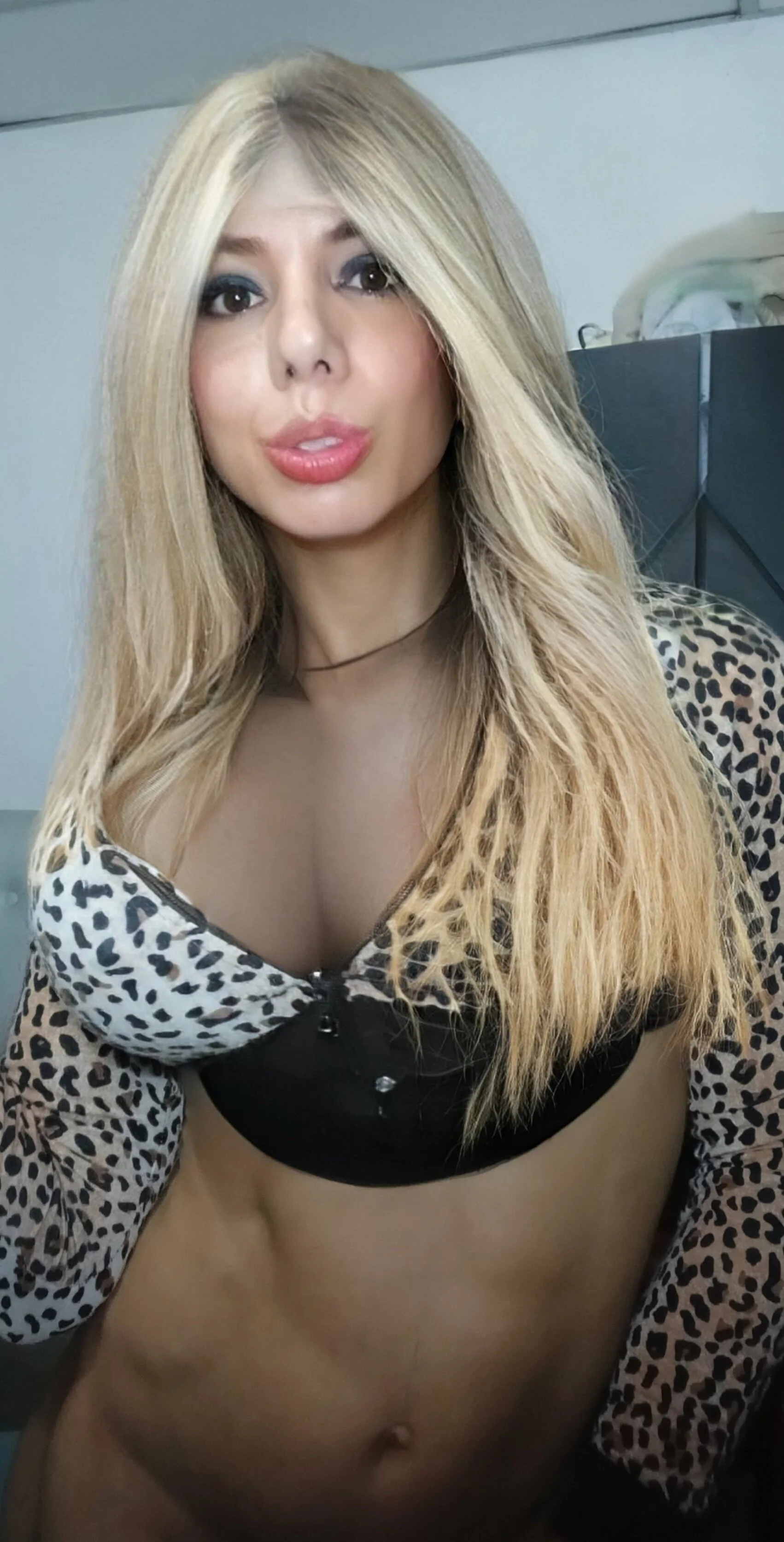 XXX Porn Photo of Nude DanielaMuscleTS 6