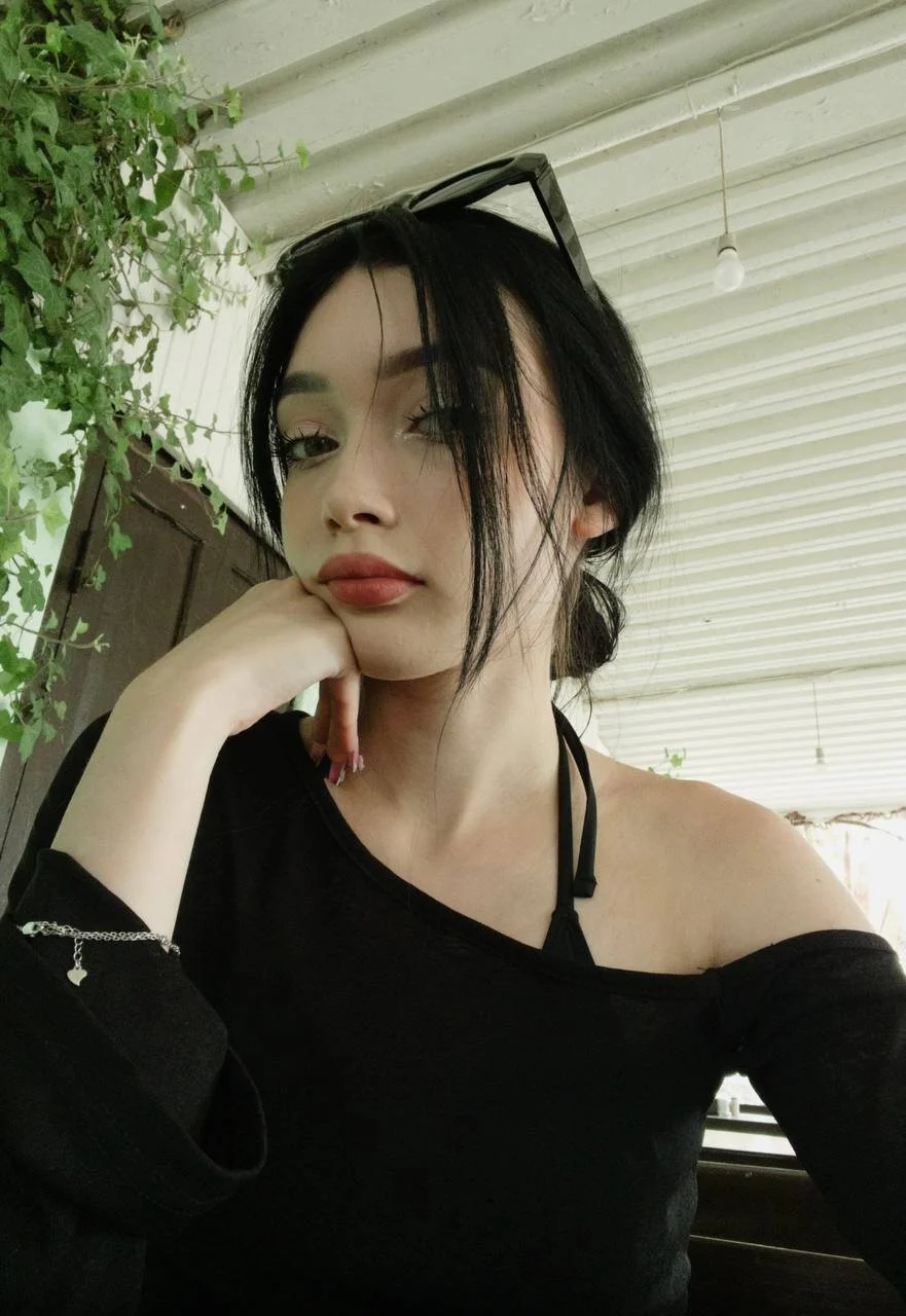 XXX Porn Photo of Nude bombaleylo 5