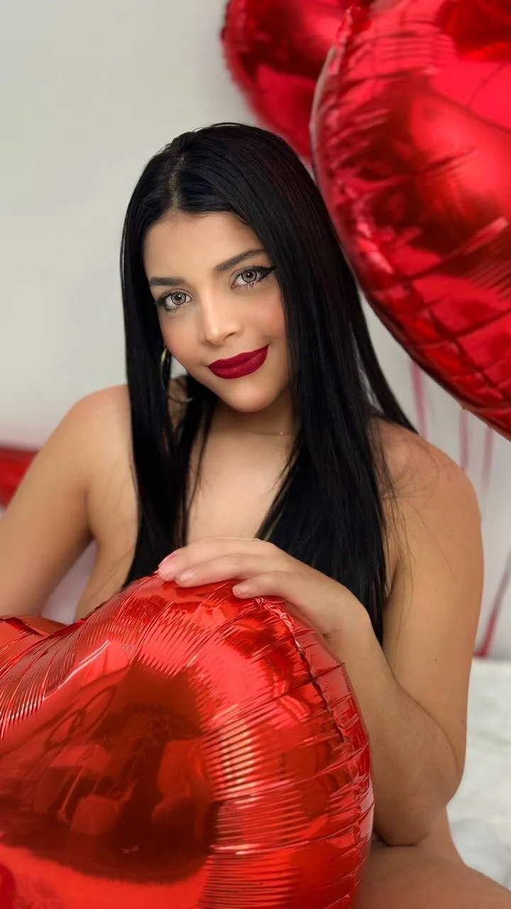 XXX Porn Photo of Nude ArieliciousXXX 36