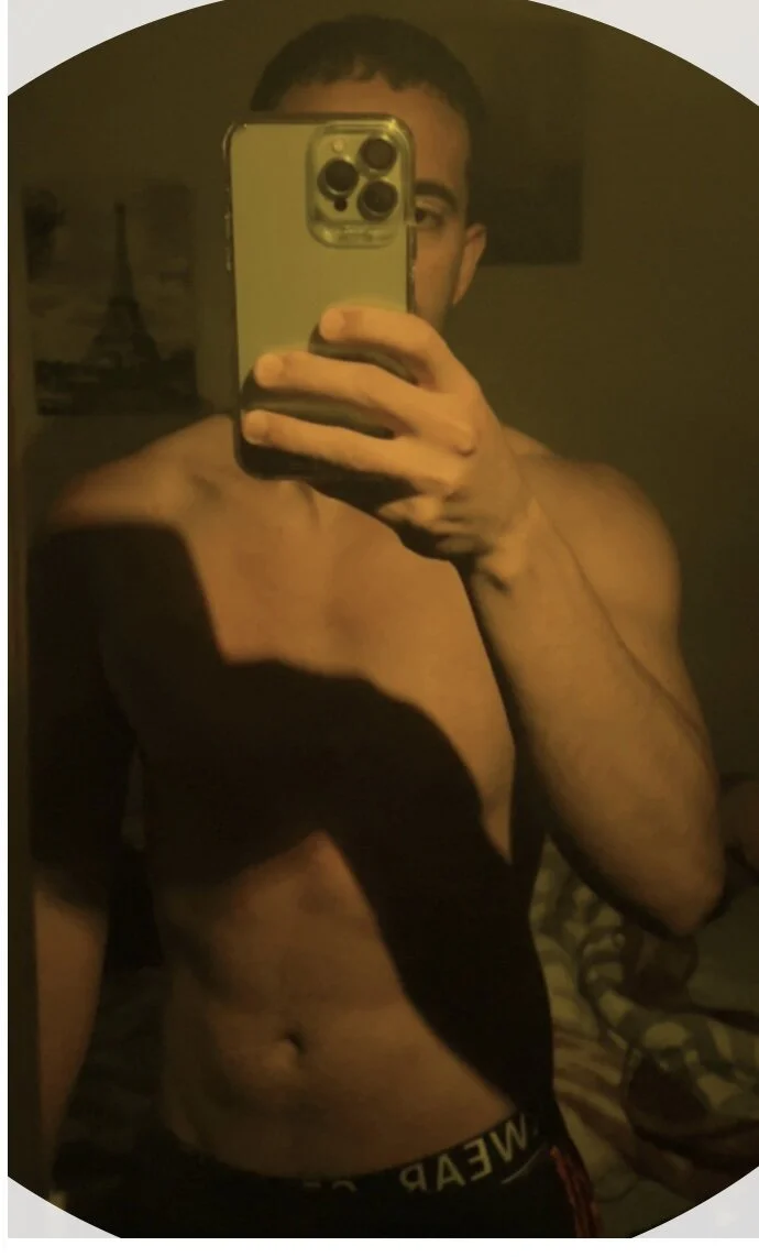 XXX Porn Photo of Nude camiloyks 1