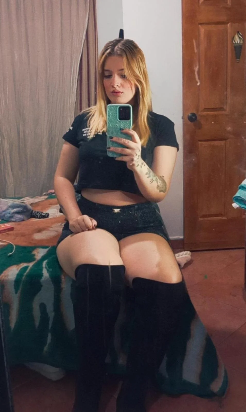 XXX Porn Photo of Nude kkendallclark 7