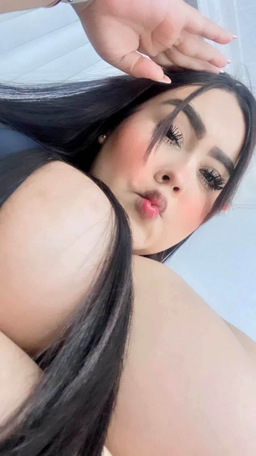 XXX Porn Photo of Nude lili_hot__ 6