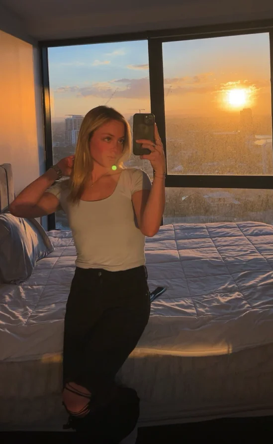 XXX Porn Photo of Nude em3ryy 9