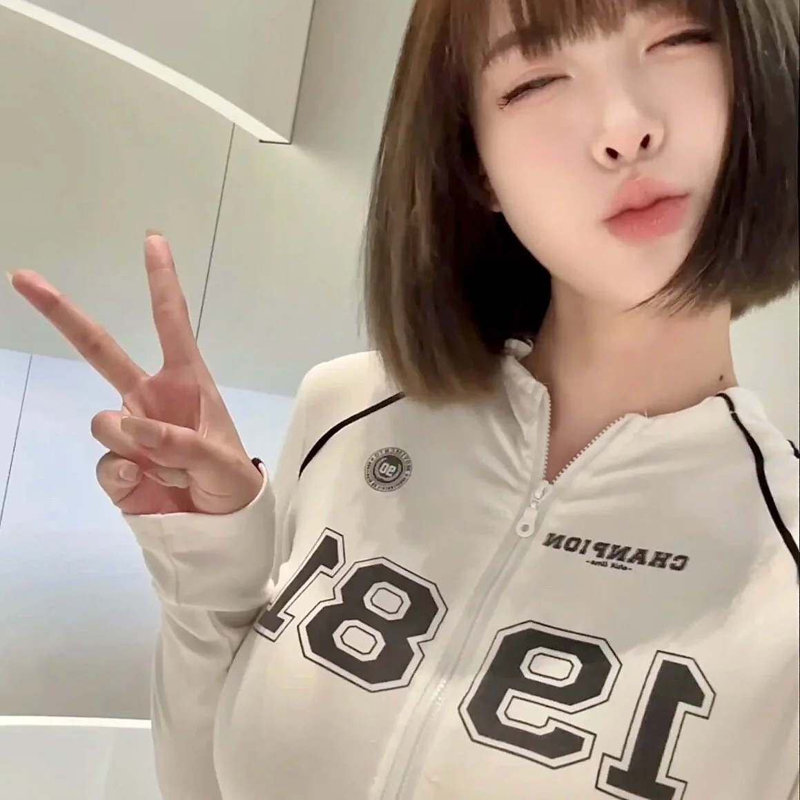 XXX Porn Photo of Nude Ranting18 2