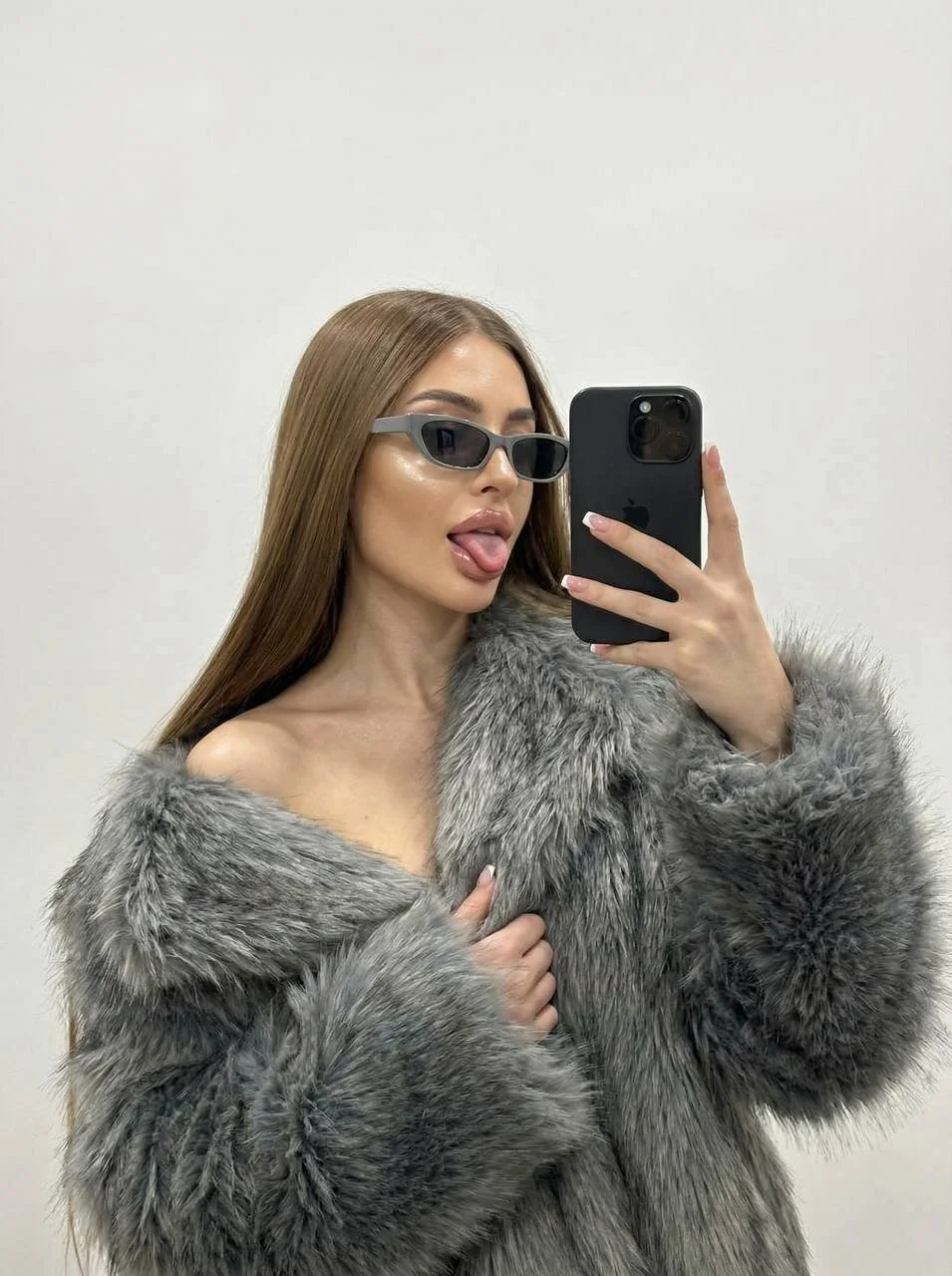 XXX Porn Photo of Nude MARTINIKatx 8
