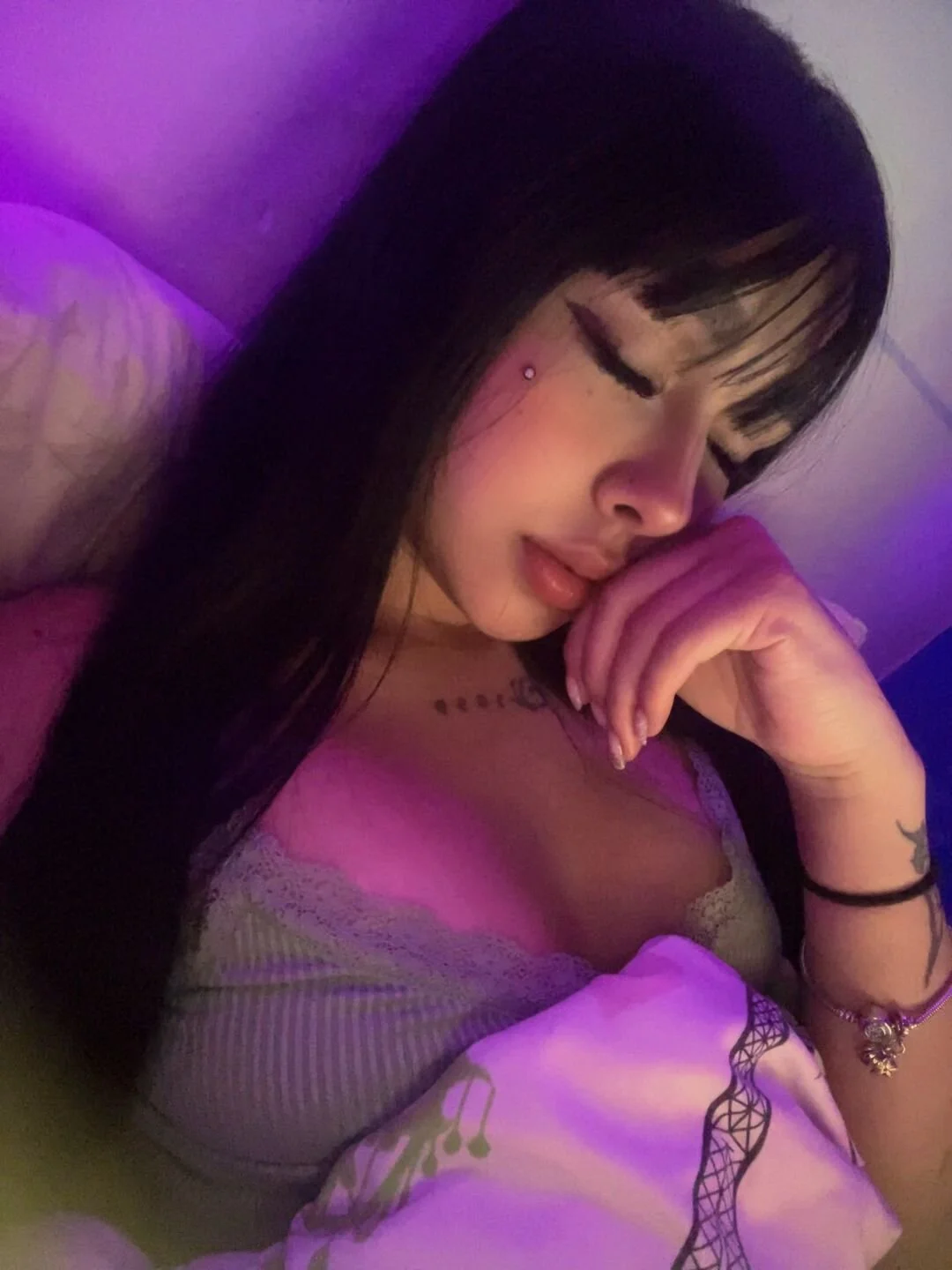 XXX Porn Photo of Nude scarlett_pinkk1 2
