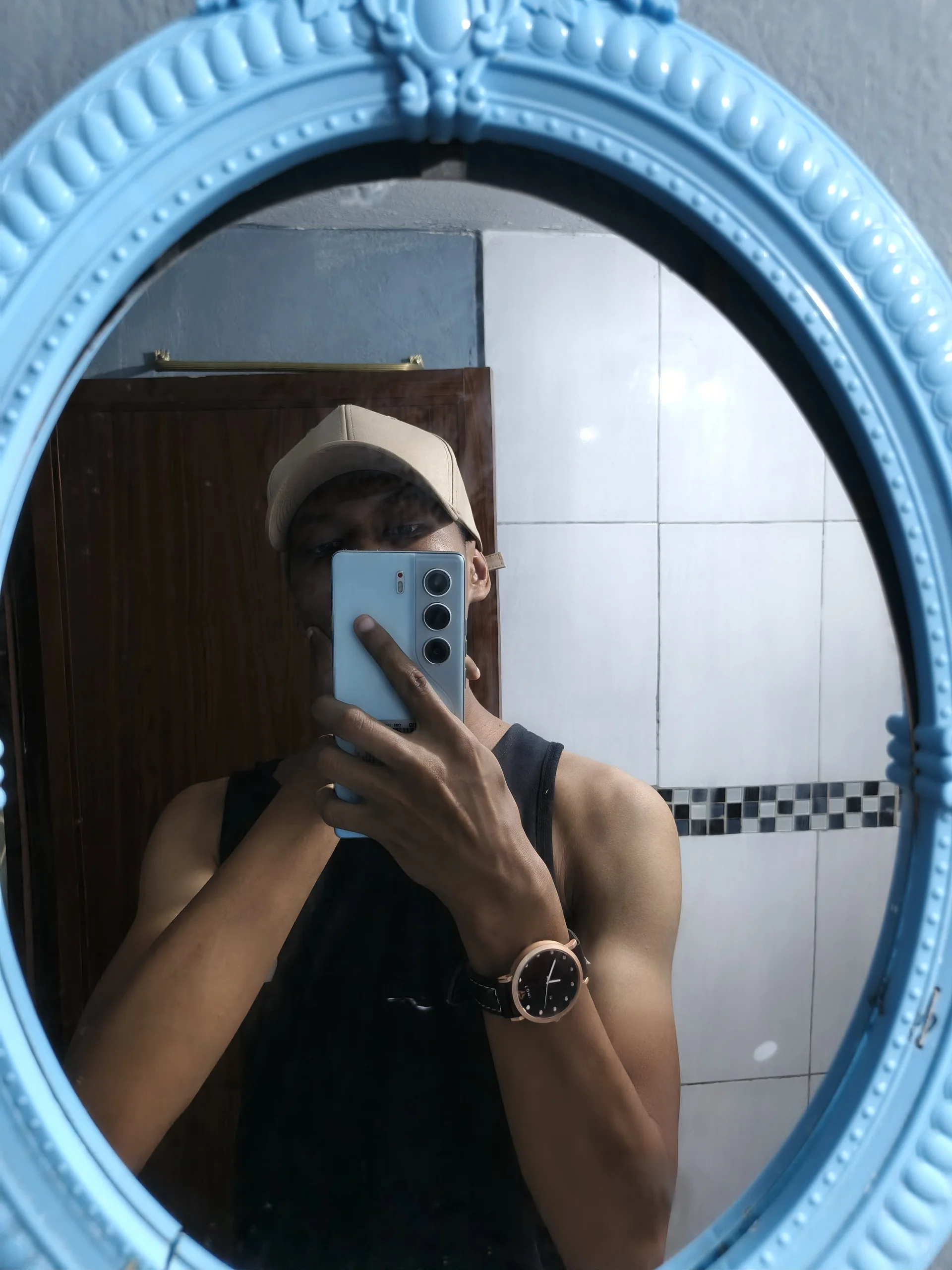 XXX Porn Photo of Nude ElJohan5 2