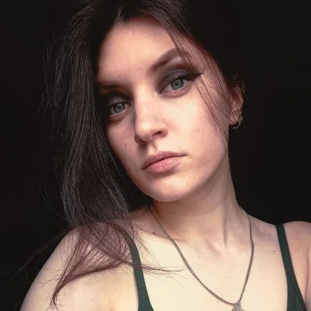 XXX Porn Photo of Nude roxy_riot_ 8