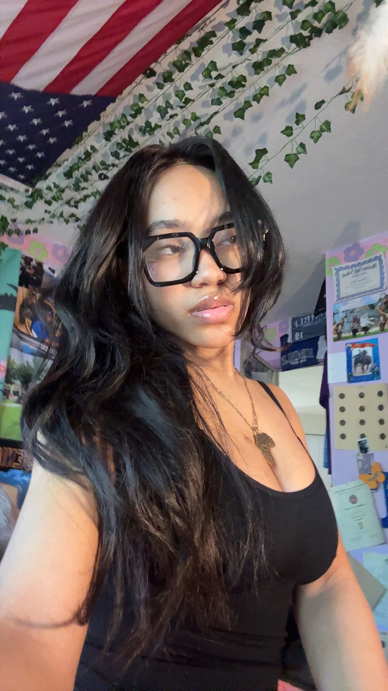 XXX Porn Photo of Nude lifeoftt_19xx 717