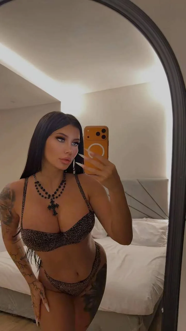 XXX Porn Photo of Nude WickedLily 4