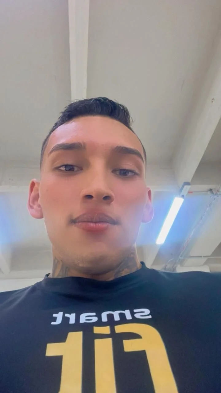 XXX Porn Photo of Nude EvanVelvet 15