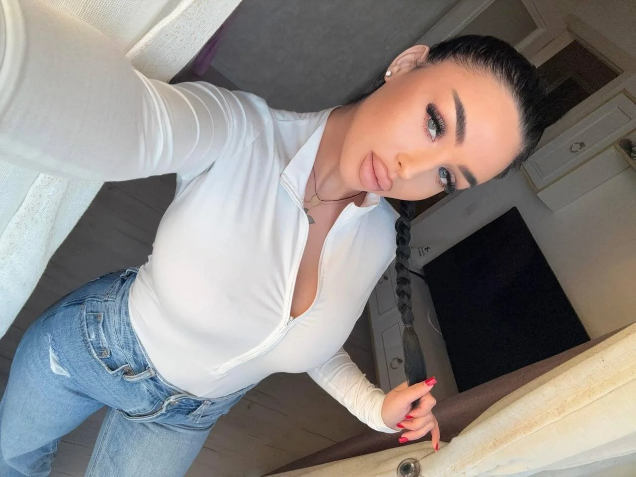 XXX Porn Photo of Nude EvaRoseyy 3