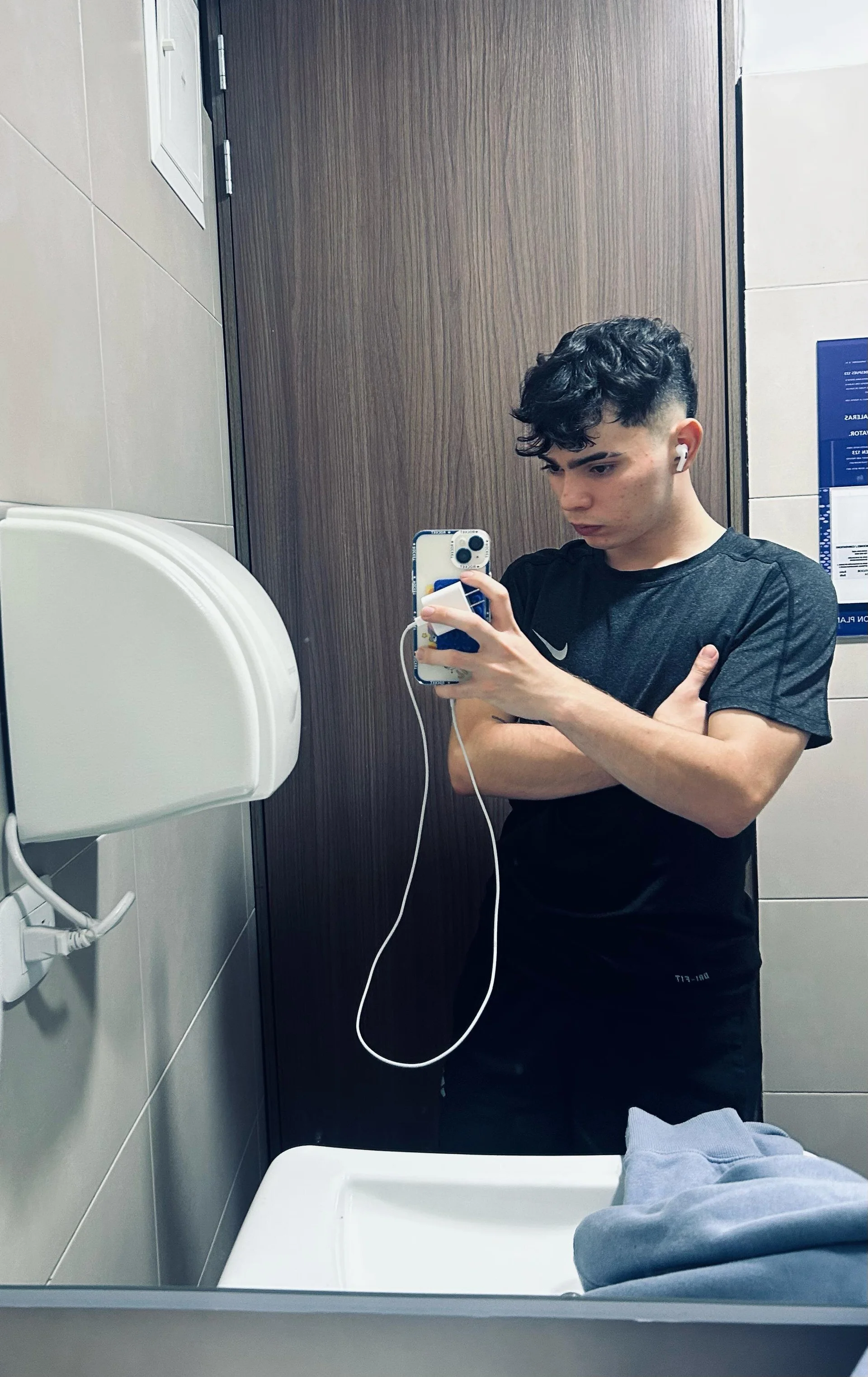 XXX Porn Photo of Nude lukeboyce33 4