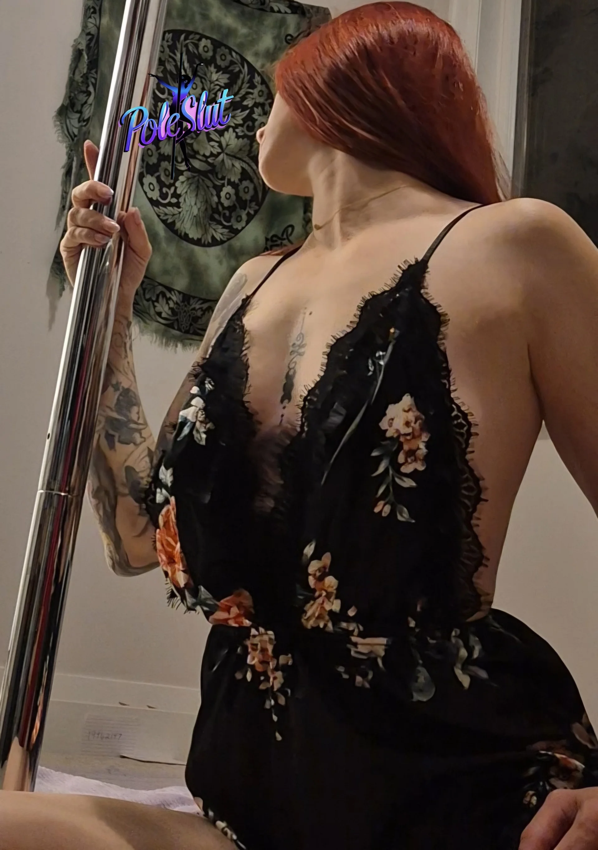 XXX Porn Photo of Nude poleslut69 3