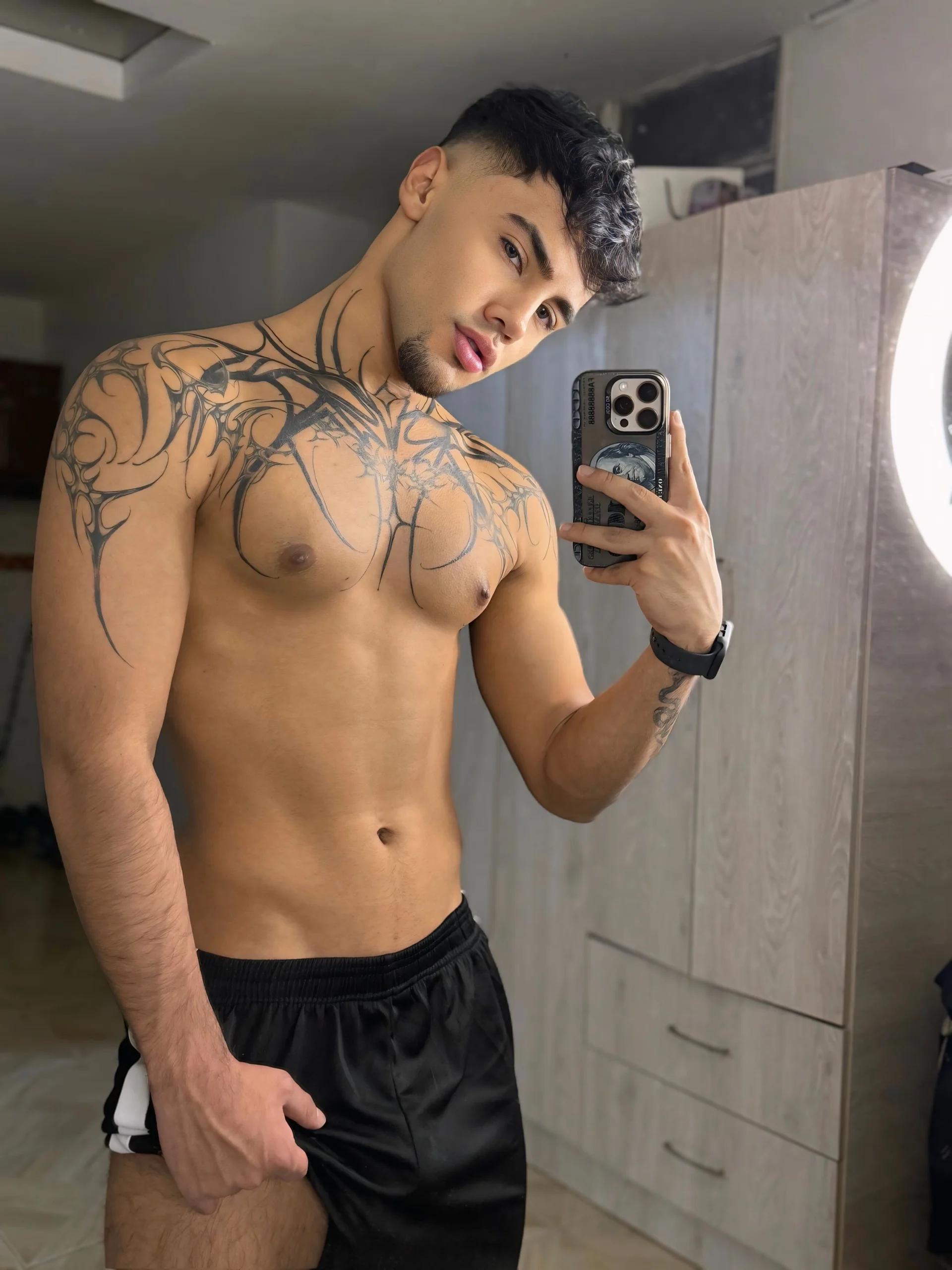 XXX Porn Photo of Nude imAdamhot 1