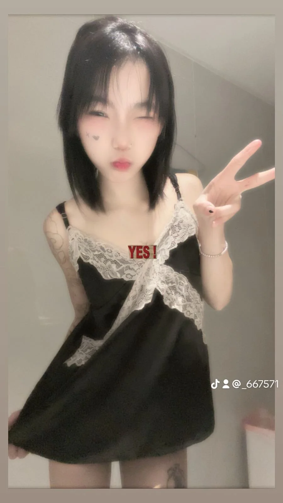 XXX Porn Photo of Nude x-xiaotian 9