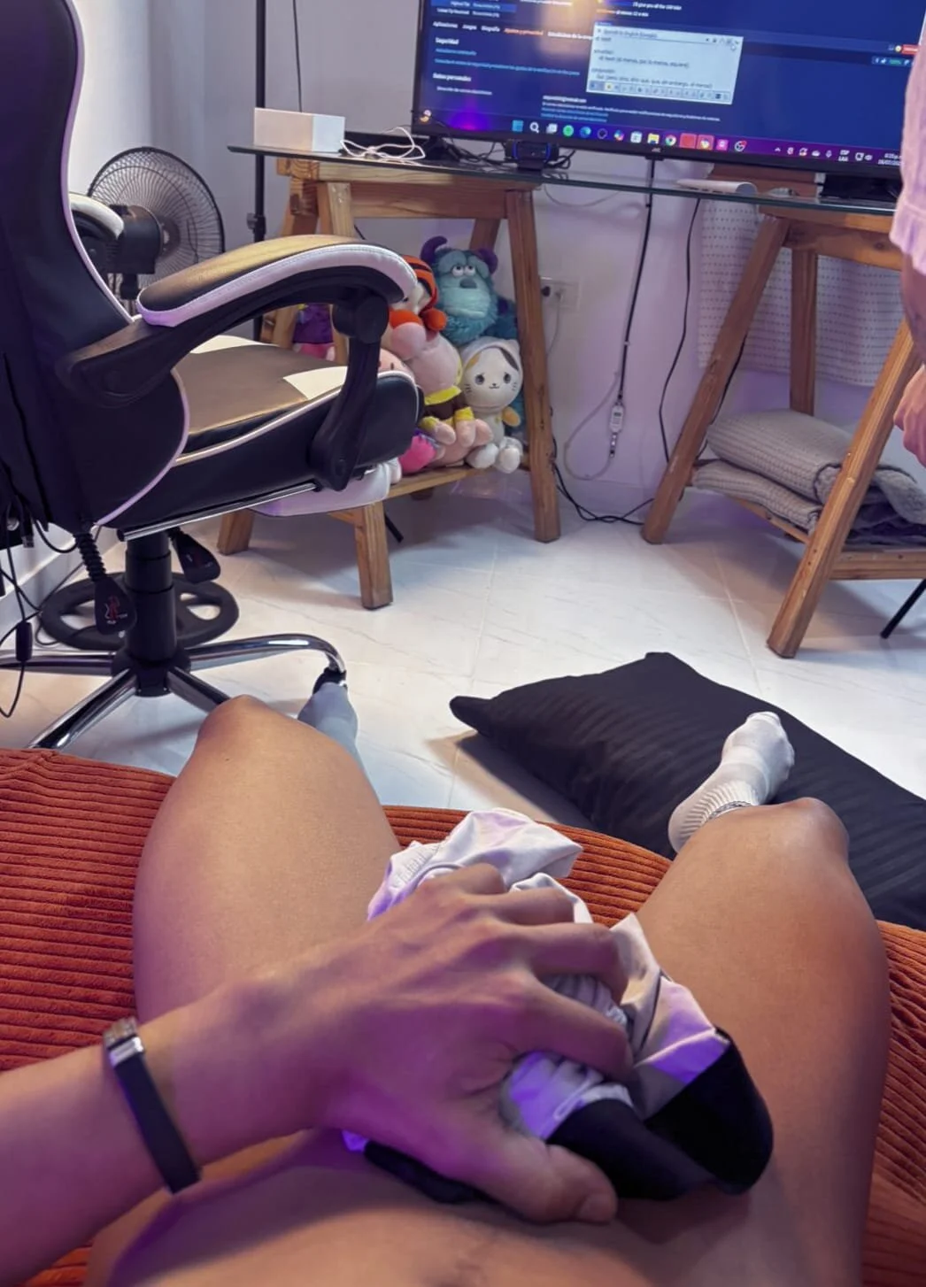 XXX Porn Photo of Nude oliver_mr_ 9
