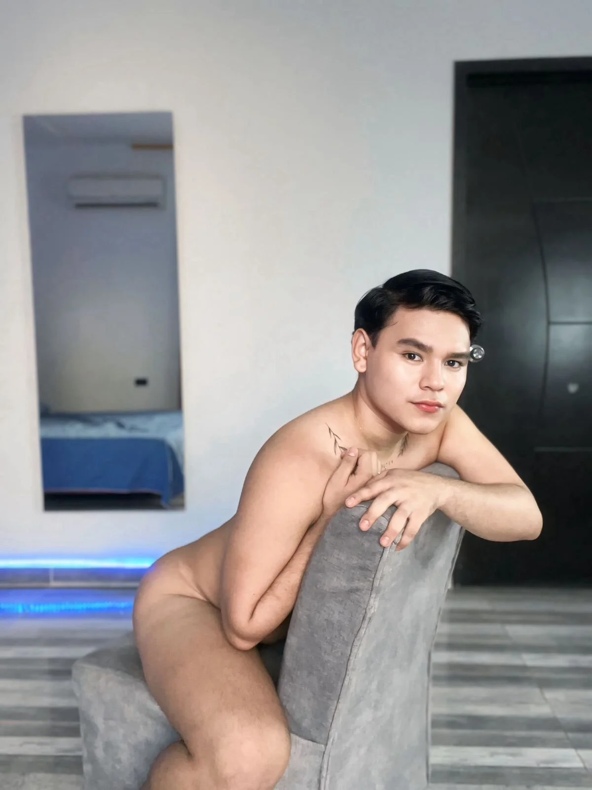 XXX Porn Photo of Nude NoahVance 23
