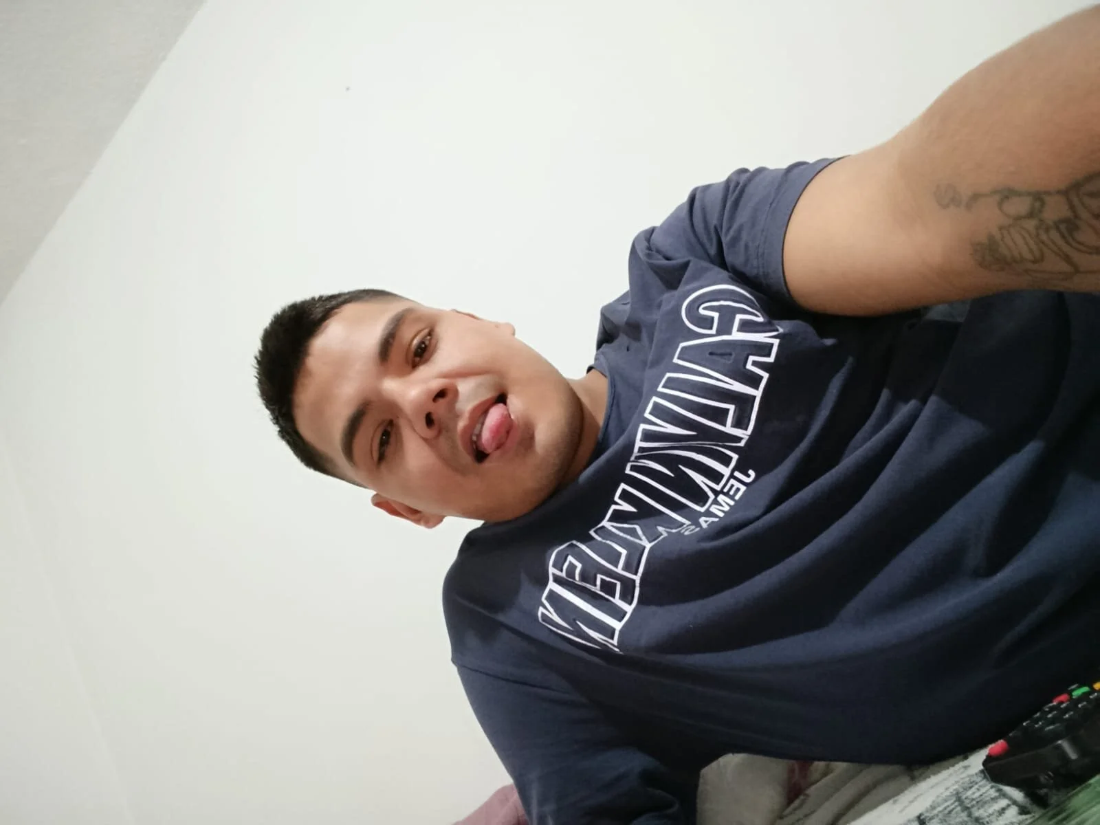 XXX Porn Photo of Nude Andres1037 9