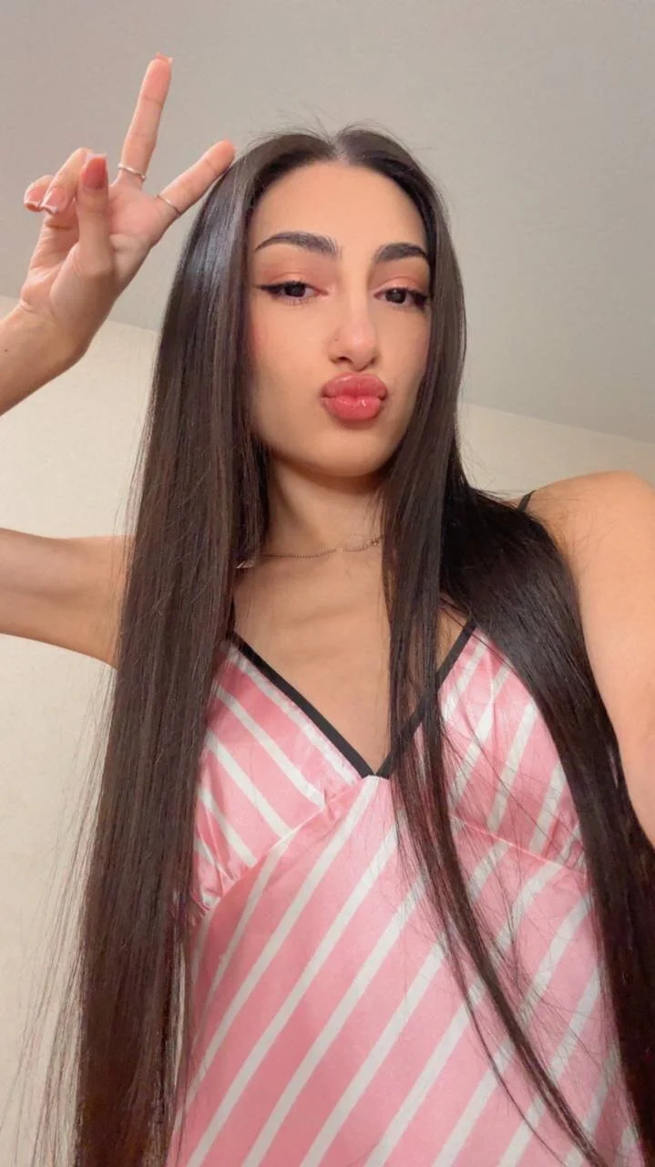 XXX Porn Photo of Nude Lina_Robbins 9