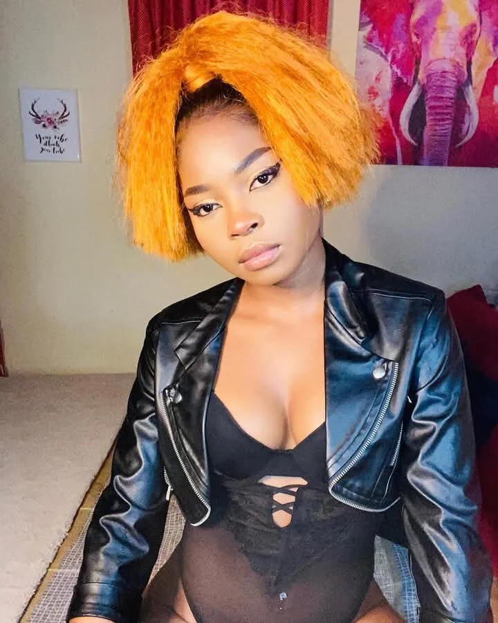 XXX Porn Photo of Nude DarkVenus 3