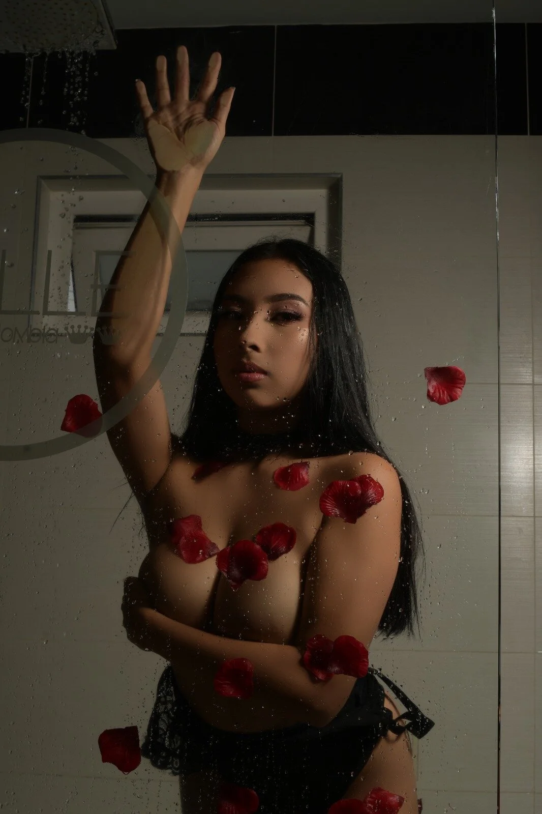 XXX Porn Photo of Nude Caroline_Millerr 6