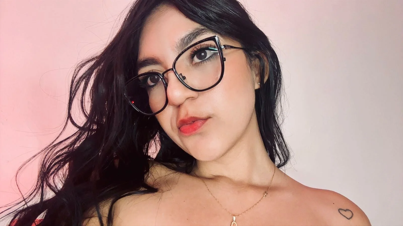 XXX Porn Photo of Nude victoria_hokings 2