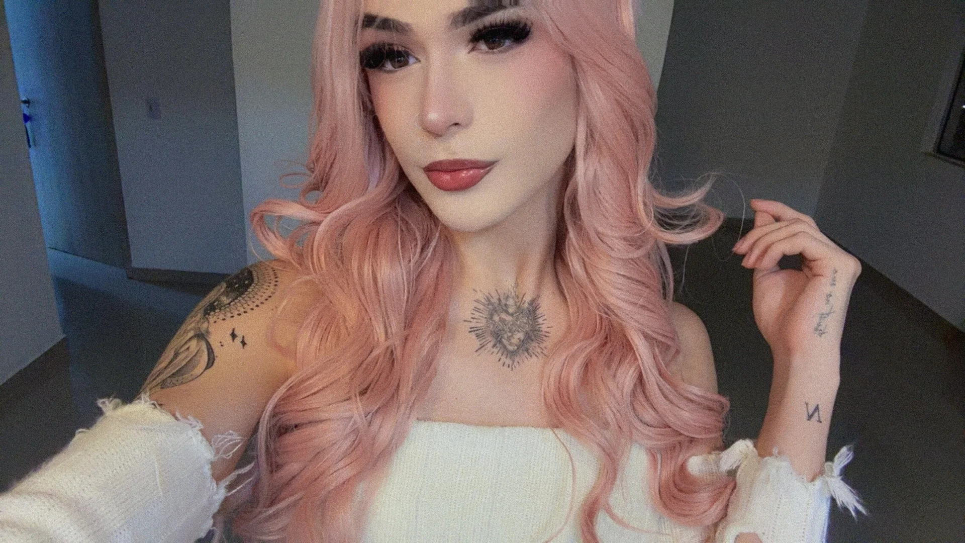 XXX Porn Photo of Nude sweetslola 2