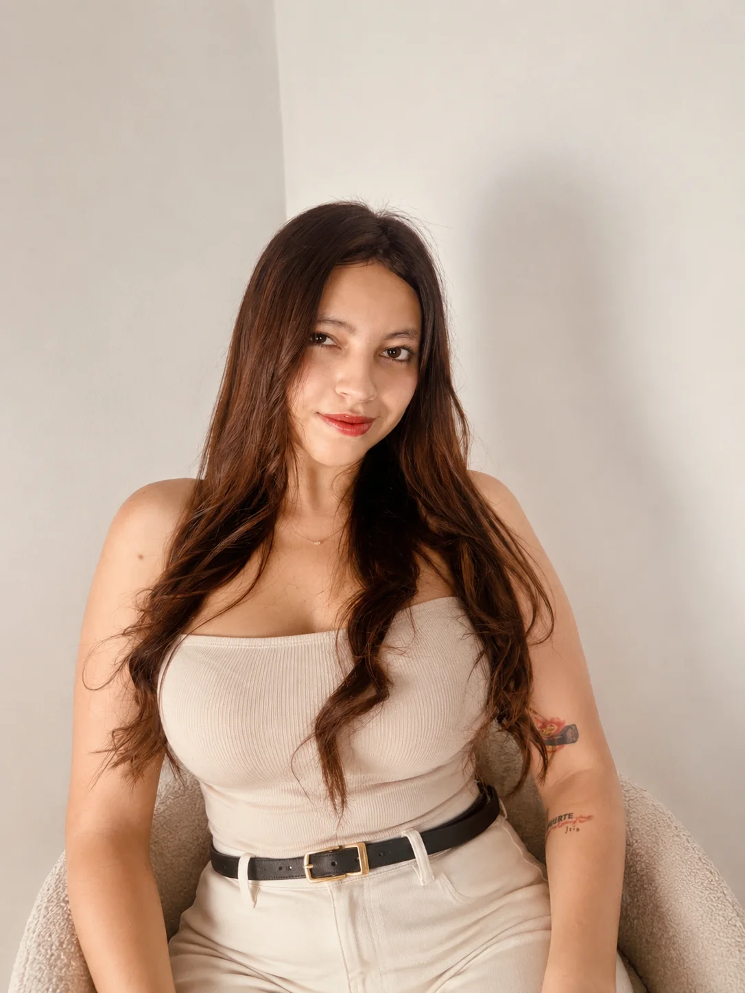 XXX Porn Photo of Nude Miel_rousse 18