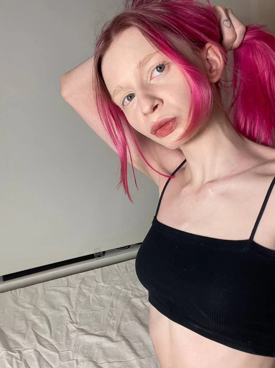 XXX Porn Photo of Nude Ami_Tinn 3