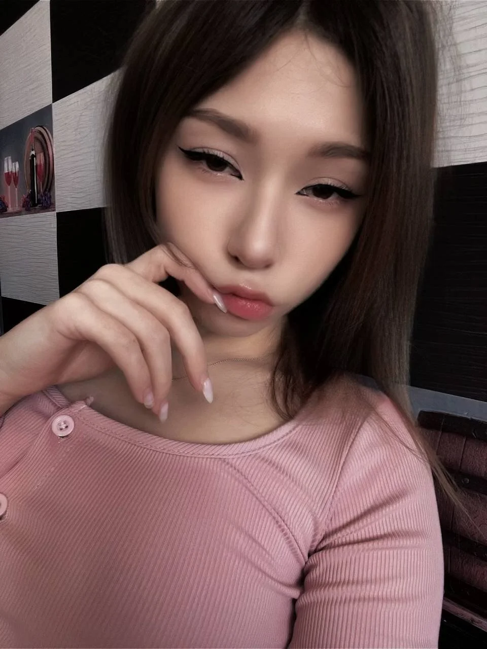 XXX Porn Photo of Nude aera_elese 13