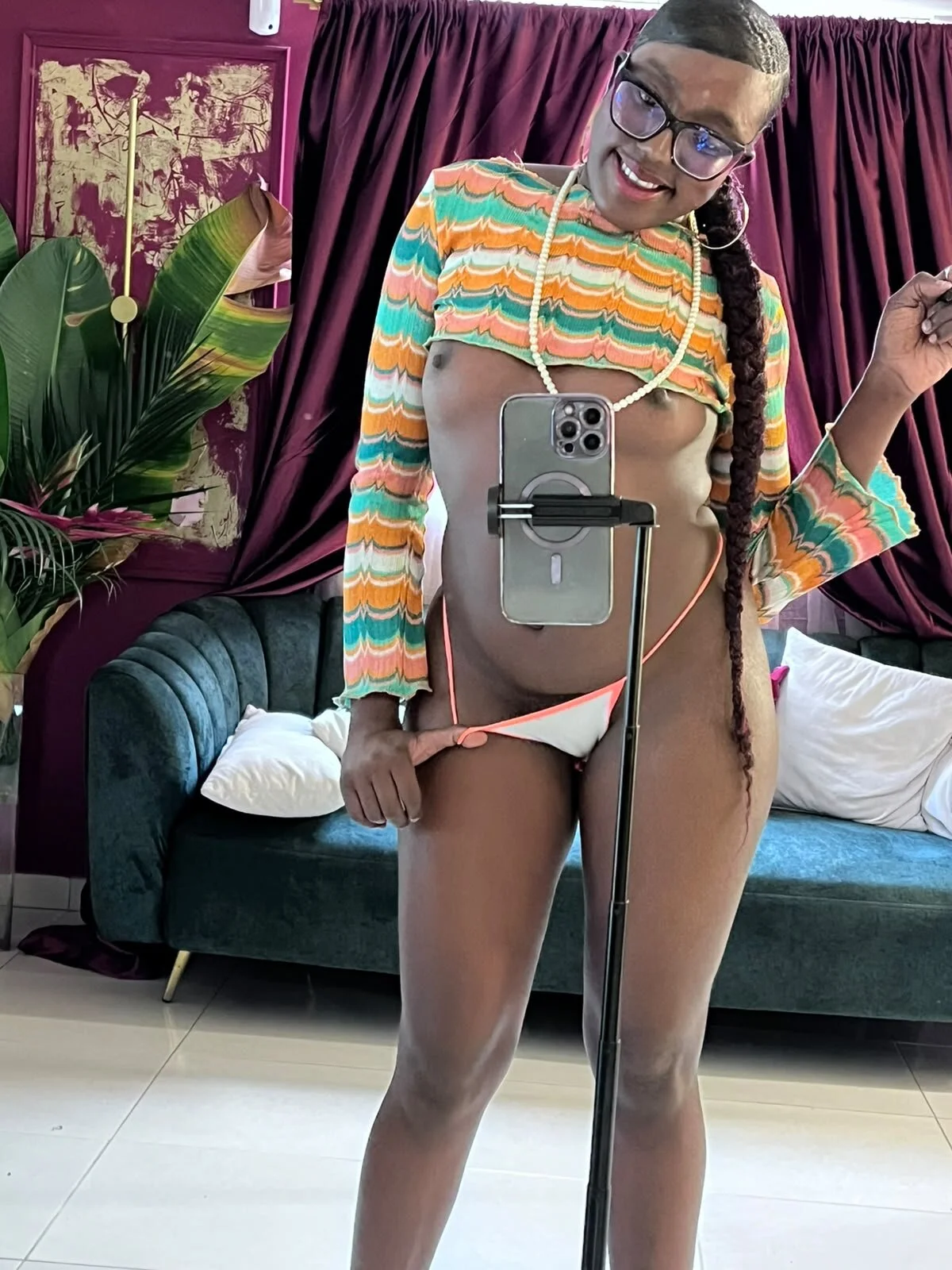 XXX Porn Photo of Nude nylaroyale_cr 143