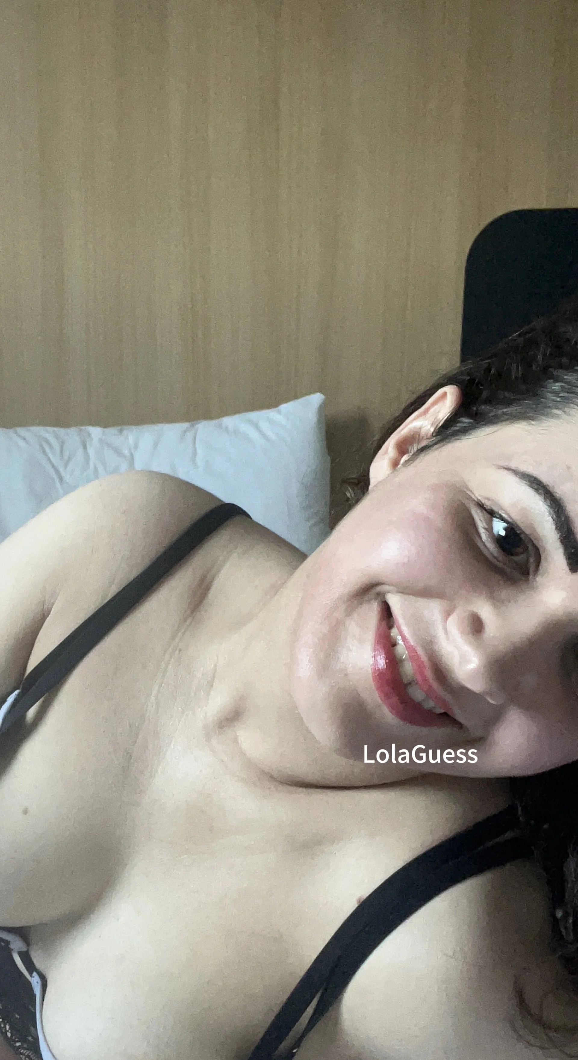 XXX Porn Photo of Nude LolaGuess 1