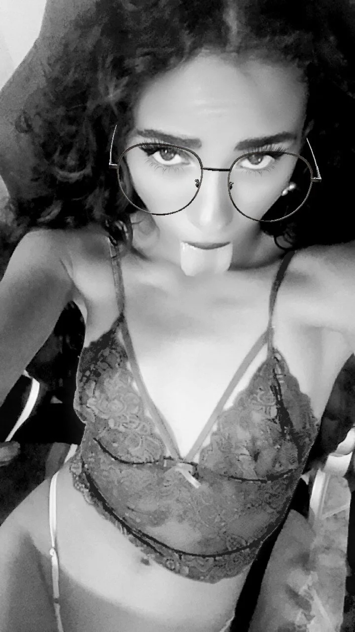 XXX Porn Photo of Nude Evelin_shy 5