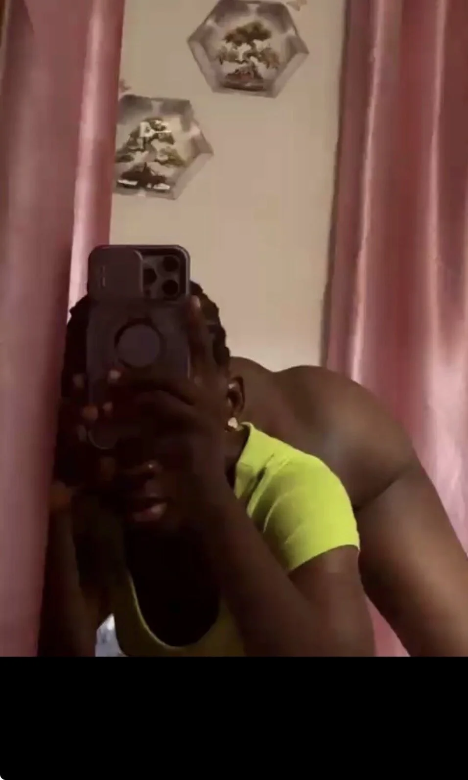 XXX Porn Photo of Nude Spypussie 1