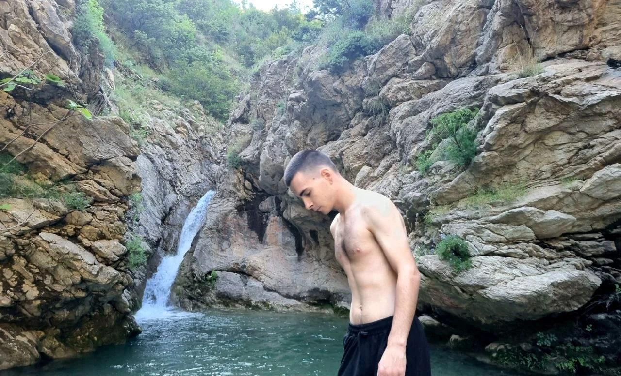 XXX Porn Photo of Nude Rebel_Nik 4