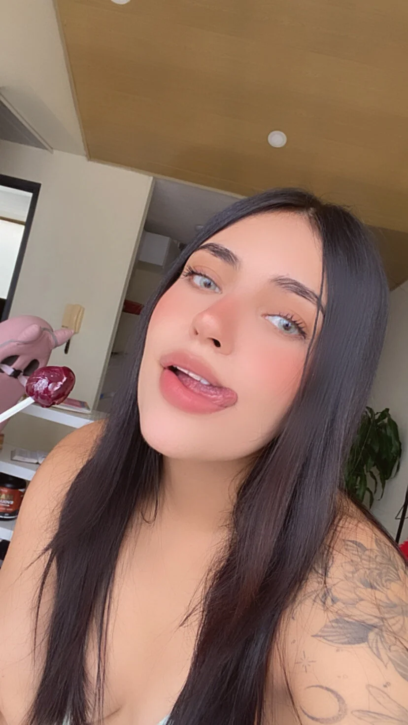 XXX Porn Photo of Nude DaphneUwu 250