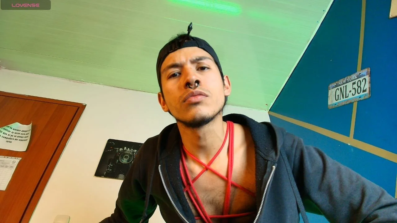 XXX Porn Photo of Nude Enzo_jagger 9