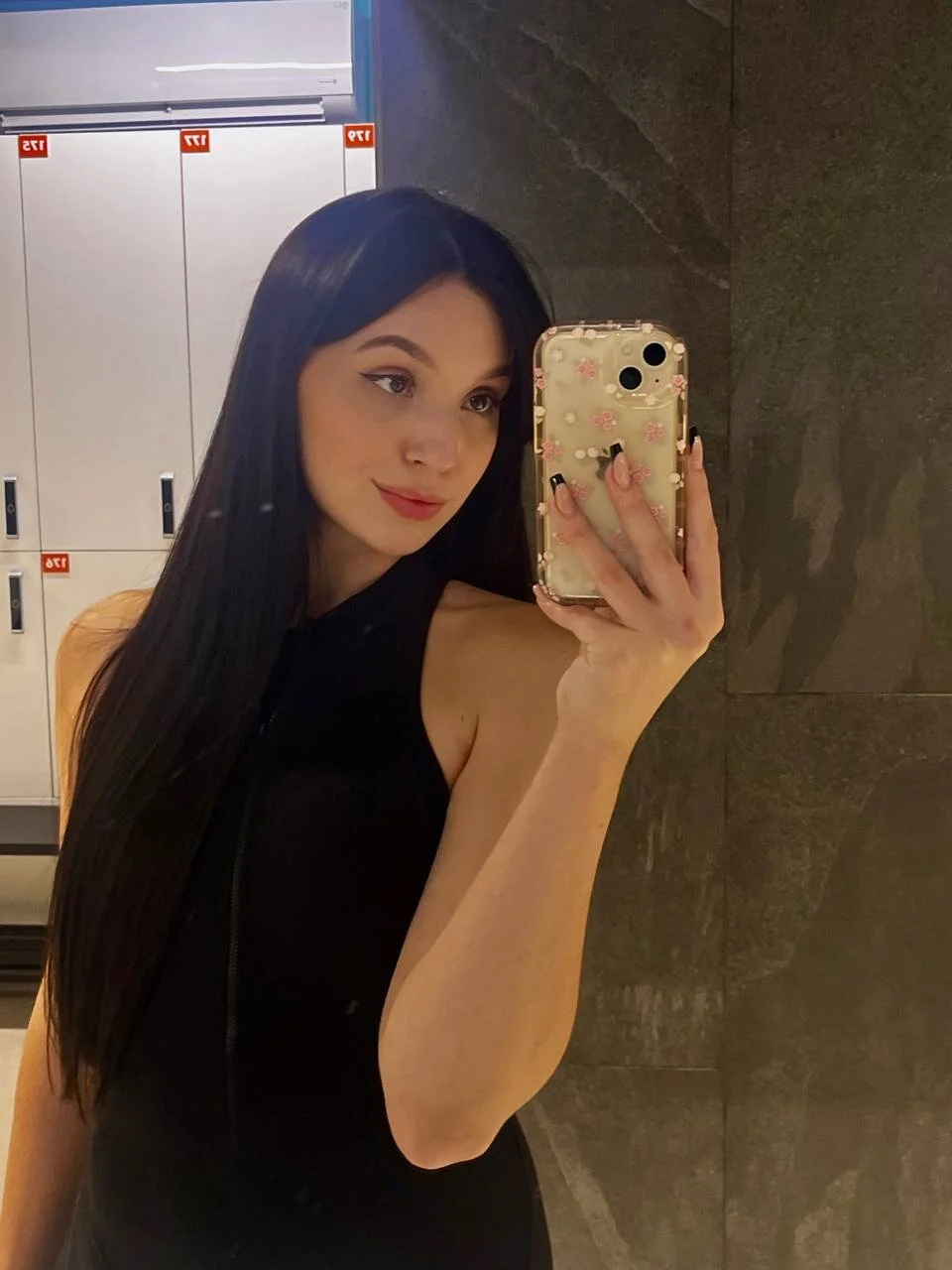 XXX Porn Photo of Nude Katy_waves 5