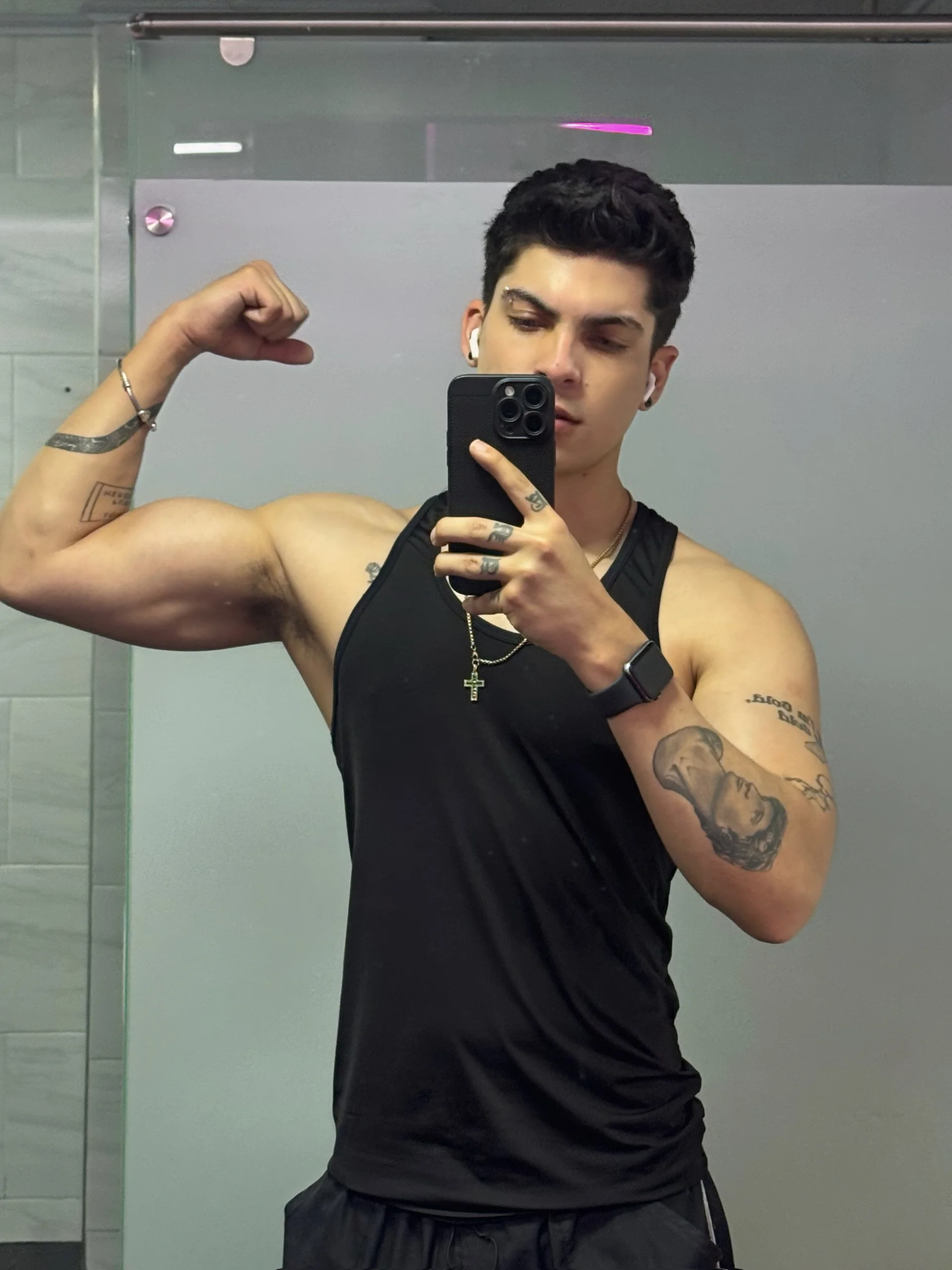 XXX Porn Photo of Nude charlie_hotxxx 21