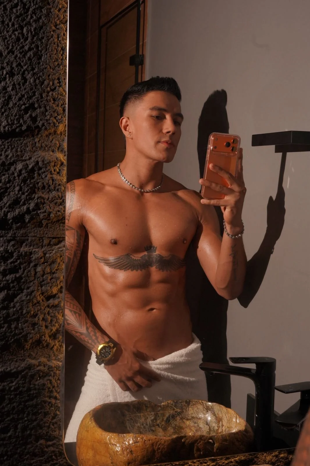 XXX Porn Photo of Nude aaron_bolt 12