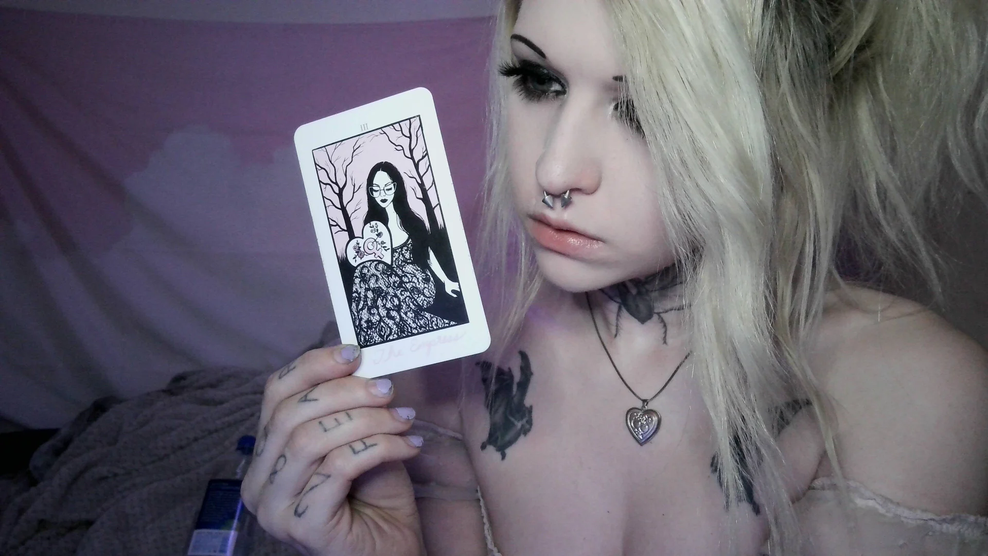 XXX Porn Photo of Nude lilithrosexoxo 10